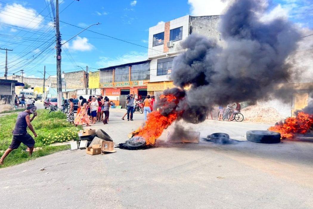 O Povão reclama dos serviços da Iguá e já questiona a venda da Deso!
