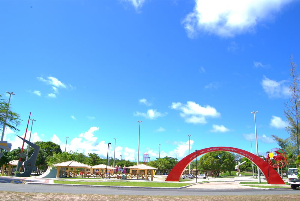 Mulher é estuprada e marido é esfaqueado ao tentar defendê-la no Parque dos Cajueiros