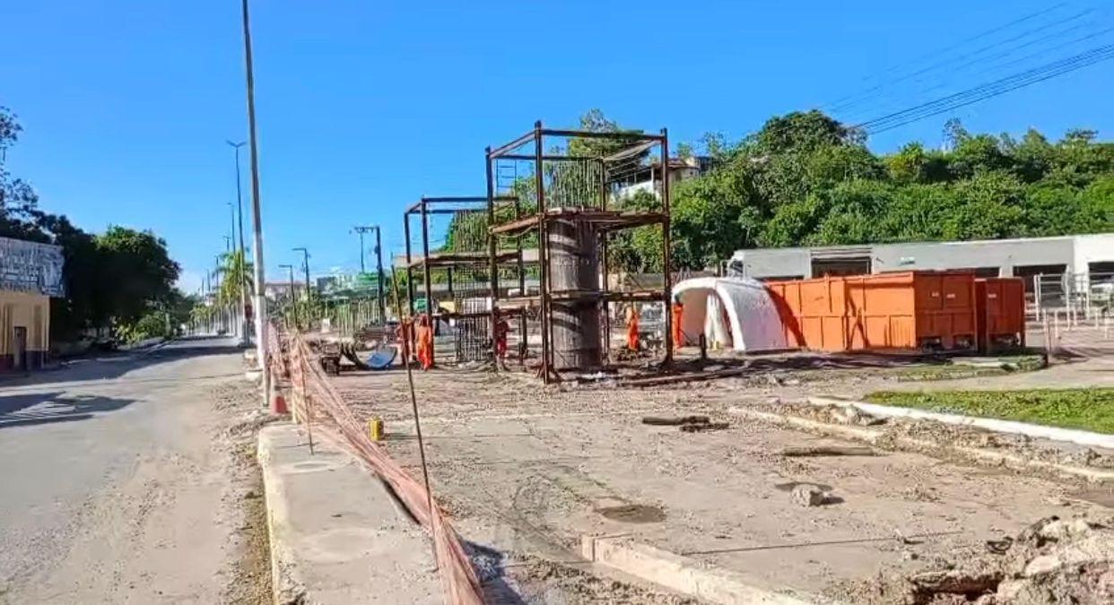Ponte entre Penedo (AL) e Neópolis (SE) avança com levantamento de pilares
