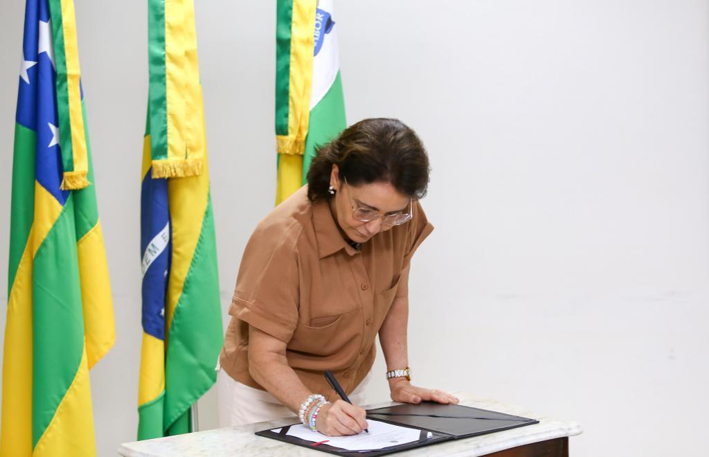 Emília Corrêa veta o projeto que institui a Loteria Municipal de Aracaju