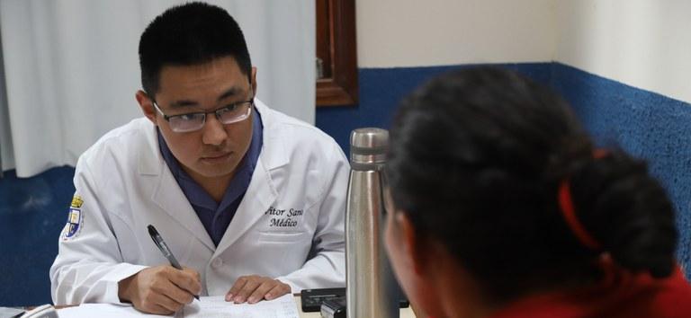 Mais Médicos: 12 profissionais começam a atuar em municípios de Sergipe