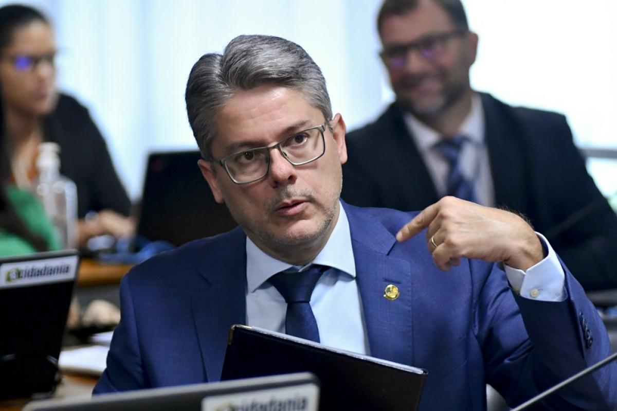 Alessandro critica PEC da Blindagem: “Apenas para favorecer bandidos”