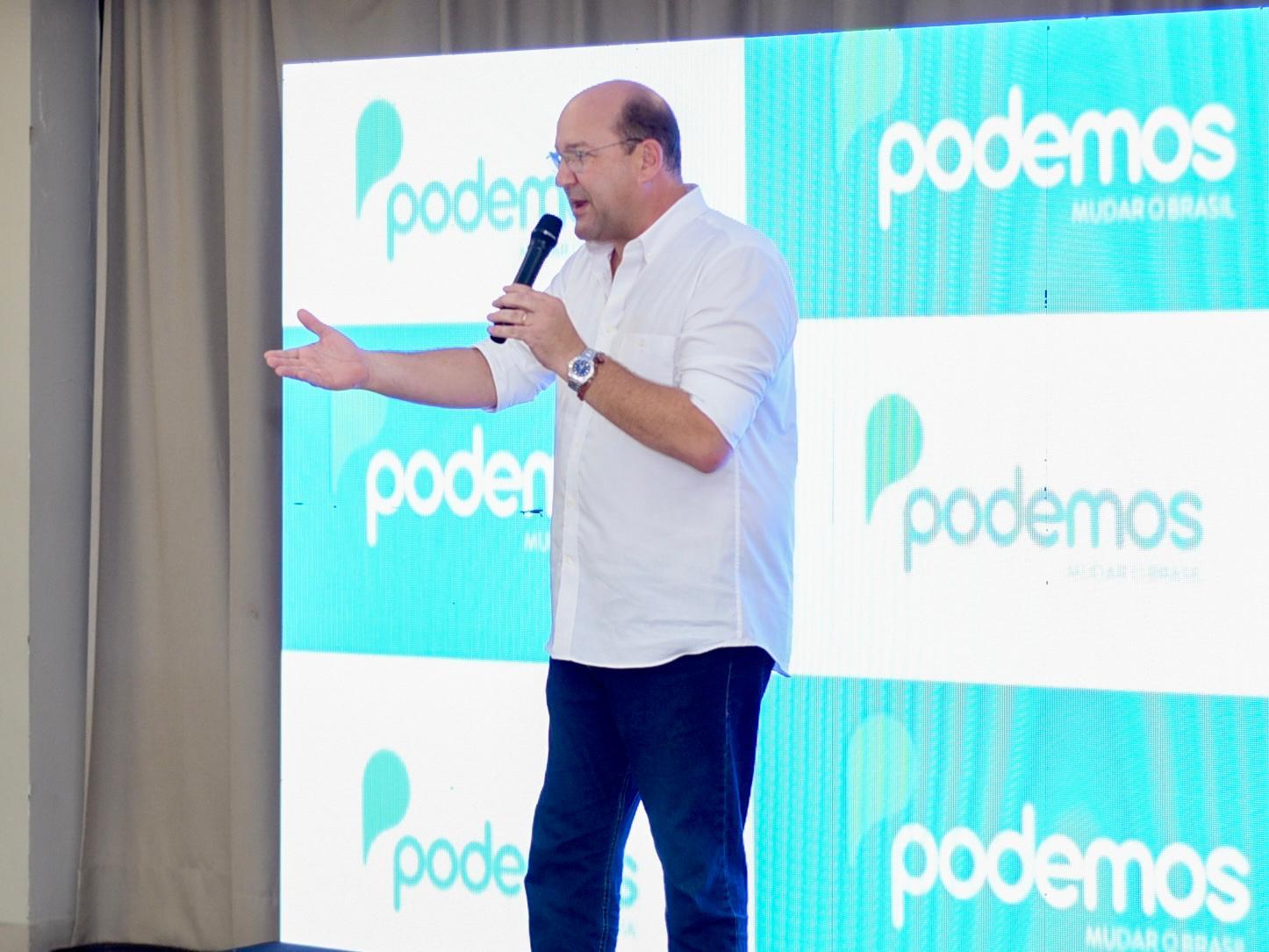 Presidente do Podemos nega que André Moura esteja articulando o partido para Valmir de Francisquinho