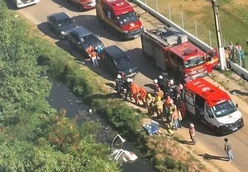 Condutor de veículo morre após cair em canal no Jabotiana