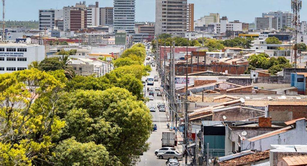 Aracaju é destaque como a 2ª capital do NE com melhor equilíbrio entre empregos formais e benefícios sociais