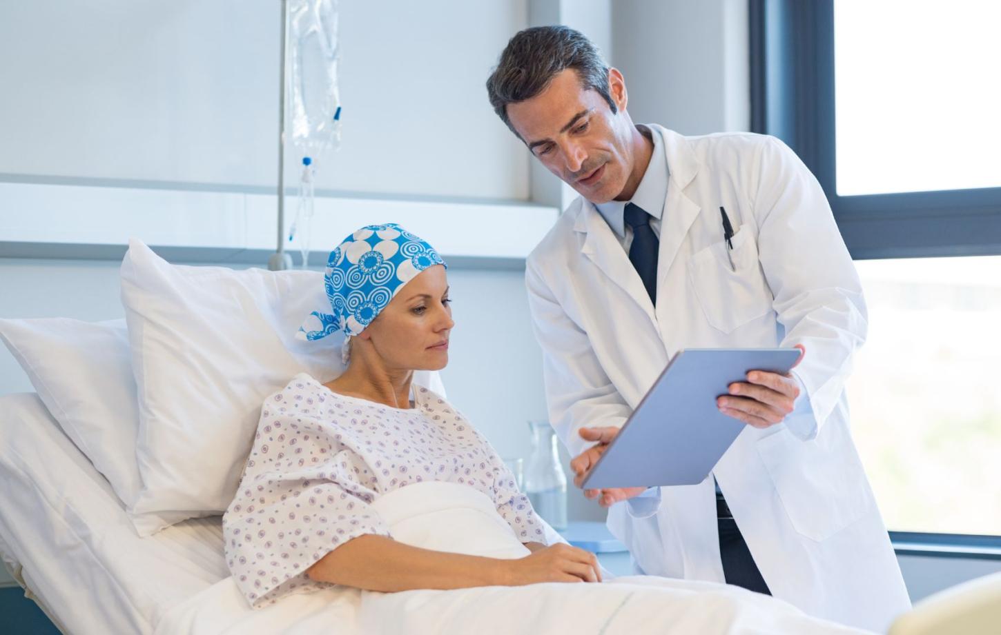 Fevereiro Laranja: especialista destaca a importância do diagnóstico precoce da leucemia