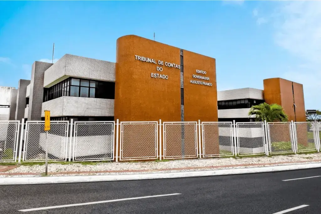 Tribunal de Contas determina a suspensão de licitação de iluminação pública no município de Poço Redondo