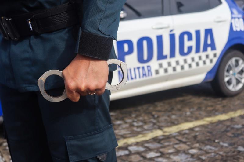 PMSE prende suspeito de violência doméstica no Bairro Aruana