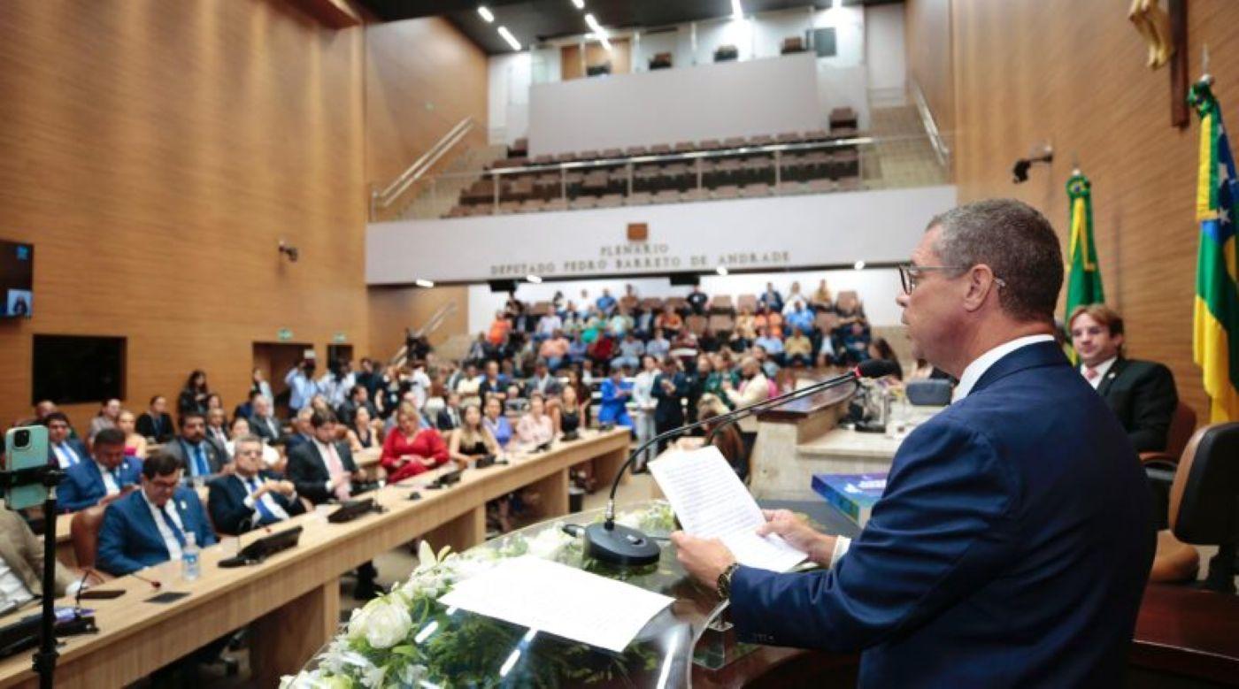 Gestão Mitidieri fez empréstimos de quase R$ 4 bilhões com justificativas vagas