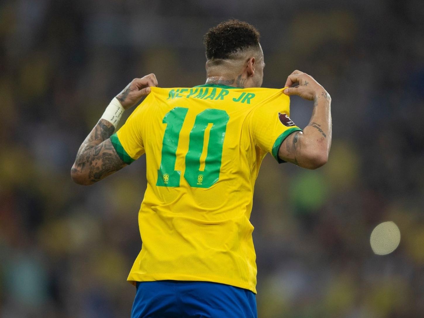Polarização na política também afetou a torcida pela Seleção na Copa