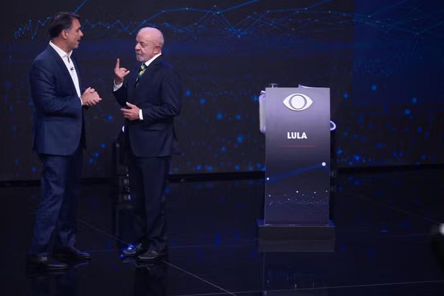 Pesquisa Meio/Ideia aponta Flávio Bolsonaro (51,1%) à frente de Lula (48,9%) nos votos válidos