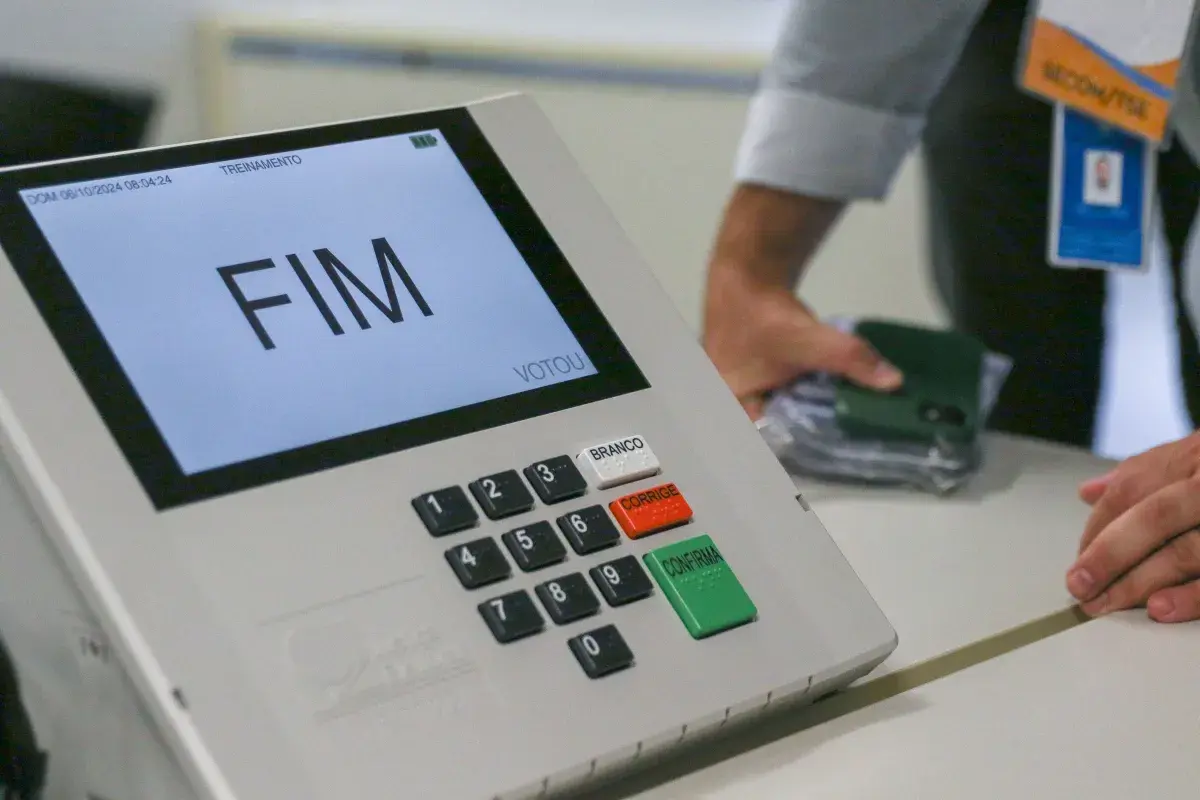 STF atende pedido de Lula e prorroga votação até as 19h em todo o Brasil