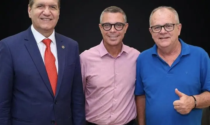 Adailton sai em defesa de Belivaldo e diz que ex-governador “arrumou o Estado”