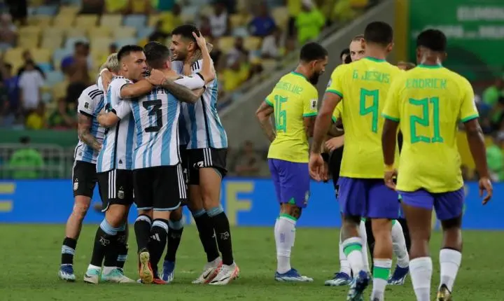 Desânimo com o País chega ao futebol e garra argentina conquista brasileiros