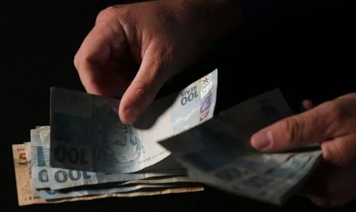 Mercado reduz previsão da inflação para 4,43% este ano