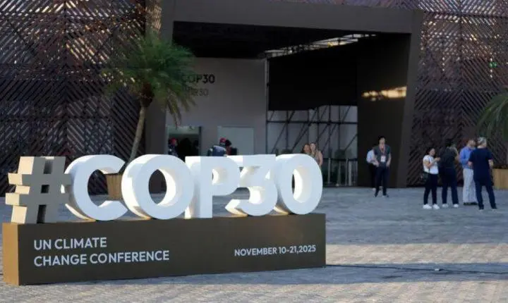 O “fiasco” da “FLOP30”: investimentos bilionários e ausências de líderes mundiais