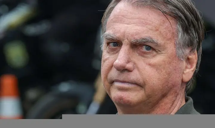 PGR defende que Bolsonaro seja mantido em prisão domiciliar 