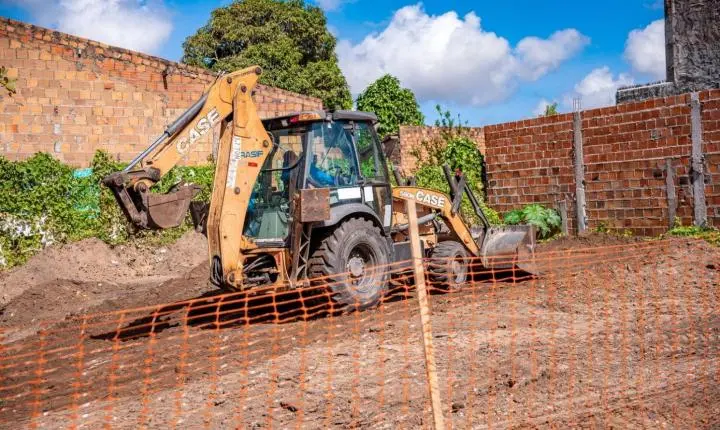 Prefeitura de Aracaju inicia obras de infraestrutura no Recanto dos Cajueiros e comunidade celebra 